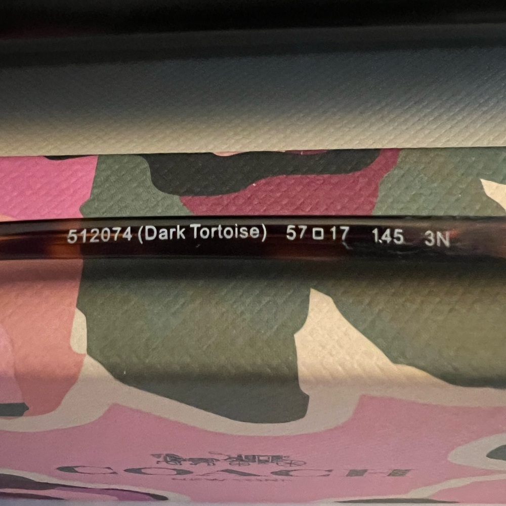 Coach Authentic Tortoise Sunglasses - Picture 4 of 7